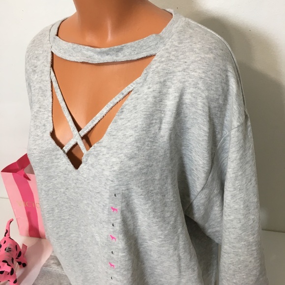 PINK VS V NECK STRAPPY FRONT LOGO SWEATSHIRT - Picture 3 of 4